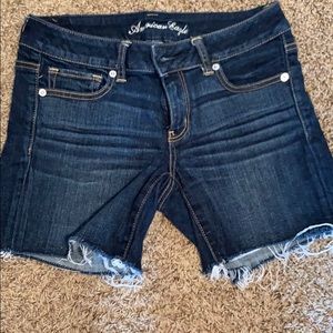 AE midi shorts